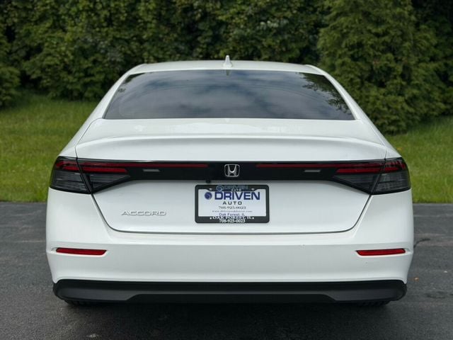 2024 Honda Accord Sedan EX CVT - 23041847 - 4