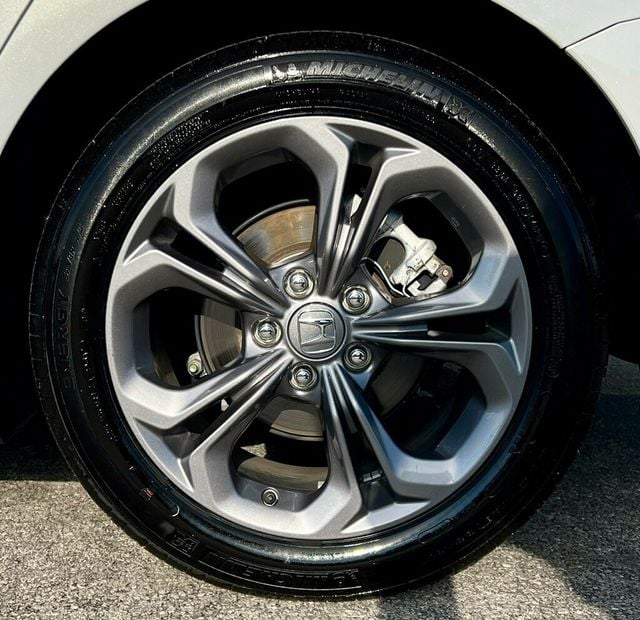 2024 Honda Accord Sedan EX CVT - 22937829 - 26