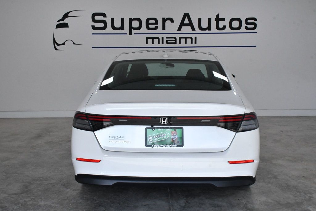 2024 Honda Accord Sedan EX CVT - 22955607 - 4