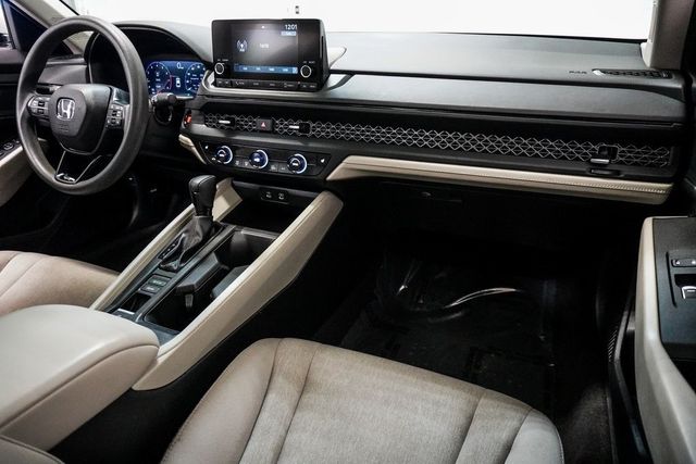 2024 Honda Accord Sedan EX CVT - 22942202 - 10