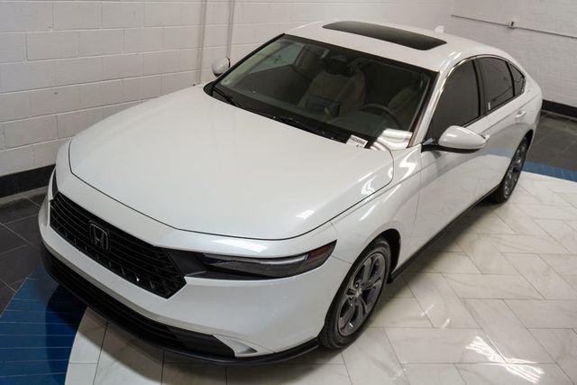 2024 Honda Accord Sedan EX CVT - 23004113 - 37