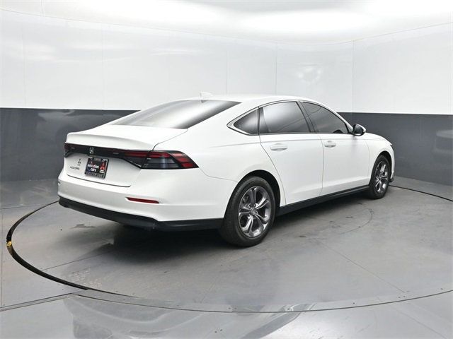 2024 Honda Accord Sedan EX CVT - 22904264 - 29