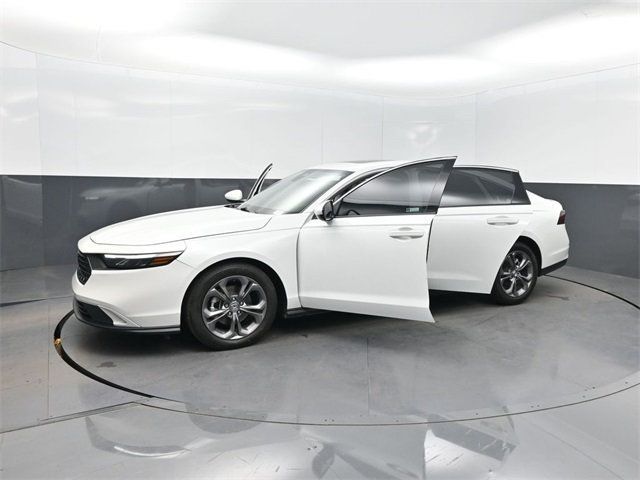 2024 Honda Accord Sedan EX CVT - 22904264 - 33