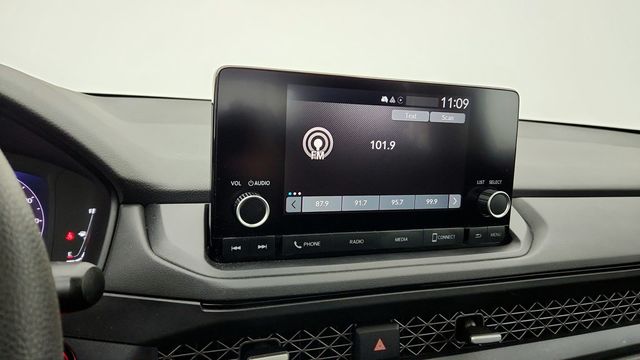 2024 Honda Accord Sedan EX CVT - 22951232 - 18