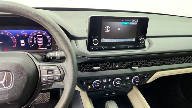 2024 Honda Accord Sedan EX CVT - 23019543 - 17