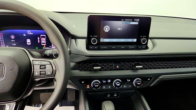 2024 Honda Accord Sedan EX CVT - 23057906 - 17