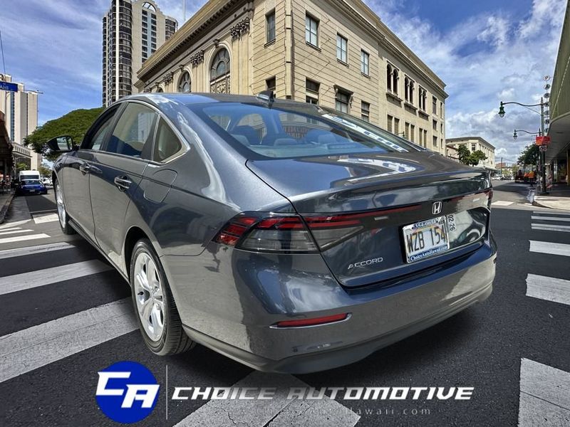 2024 Honda Accord LX photo 4