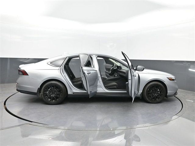 2024 Honda Accord LX photo 29