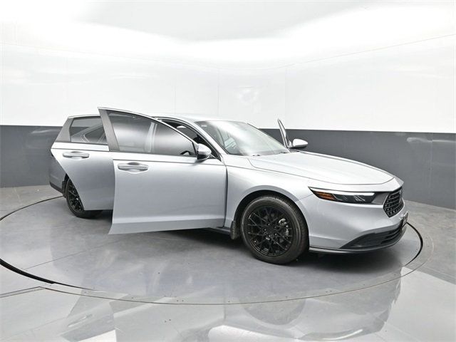 2024 Honda Accord LX photo 30