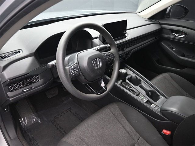 2024 Honda Accord LX photo 4