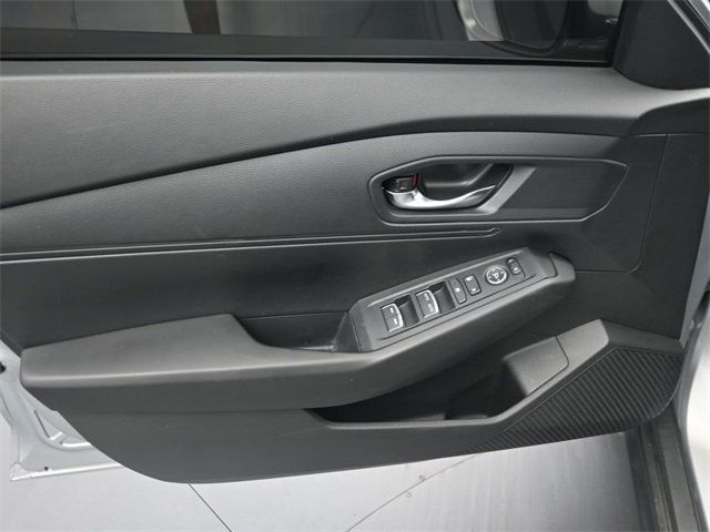 2024 Honda Accord LX photo 5