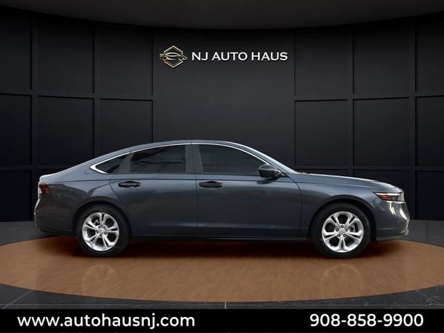 2024 Honda Accord Sedan LX CVT - 22985981 - 8