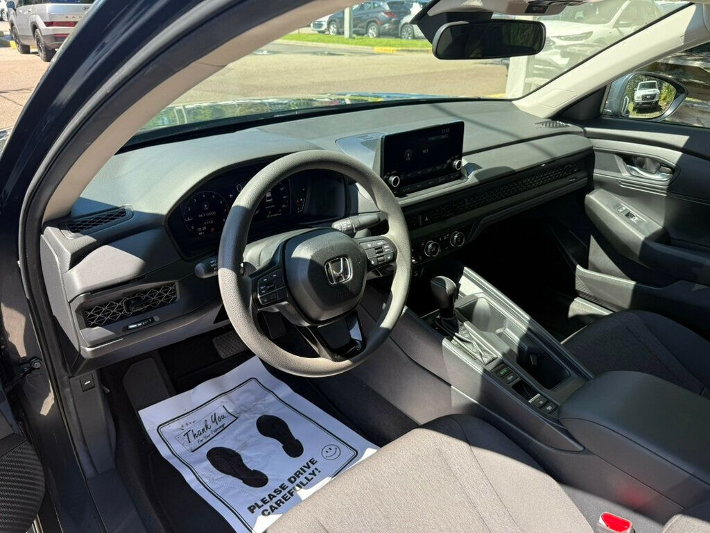 2024 Honda Accord LX photo 3