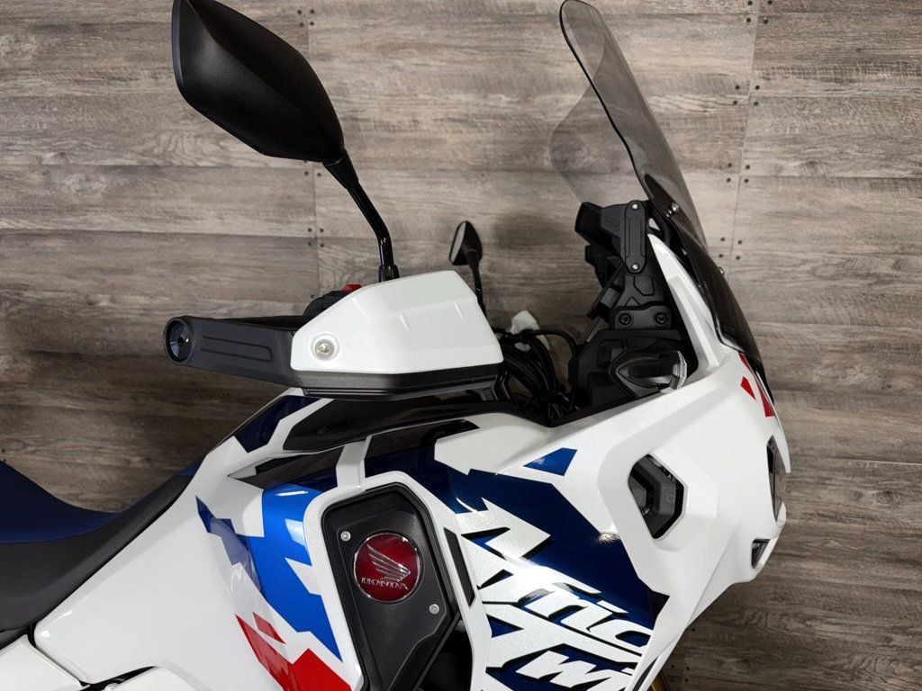 2024 Honda Africa Twin Adventure Sports ES LIKE NEW! - 22921557 - 3