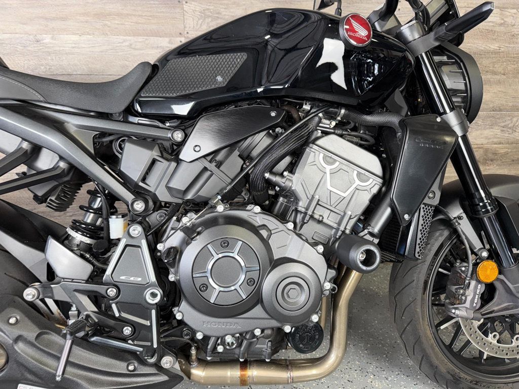 2024 Honda CB1000R SUPER CLEAN! - 23022974 - 5