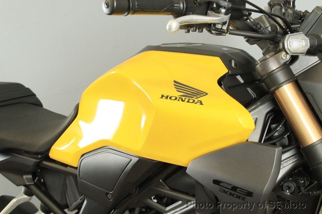 2024 Honda CB300R ABS Only 17 Miles! - 22717782 - 34