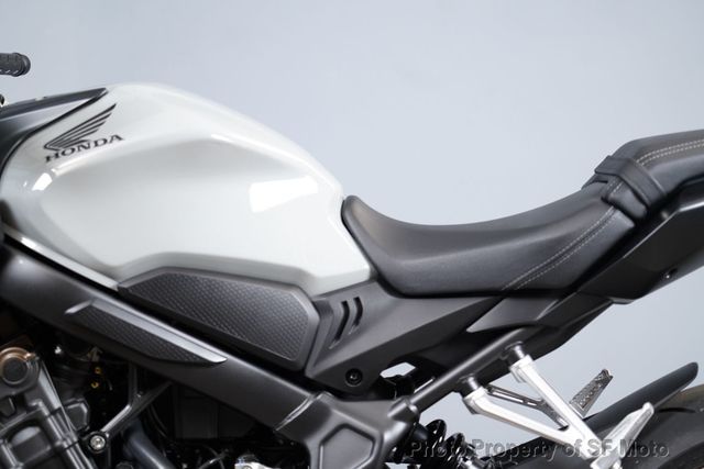 2024 Honda CB650R ABS 1 Owner, 1488 Miles - 23084549 - 9