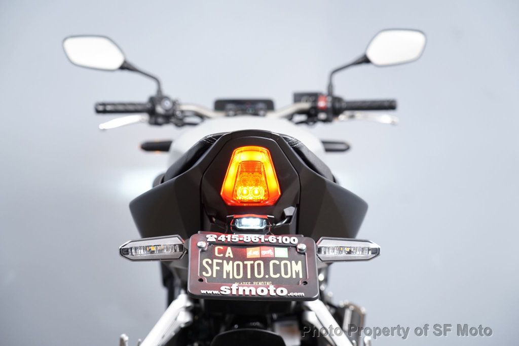 2024 Honda CB650R ABS 1 Owner, 1488 Miles - 23084549 - 27