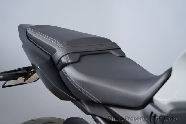 2024 Honda CB650R ABS 1 Owner, 1488 Miles - 23084549 - 38