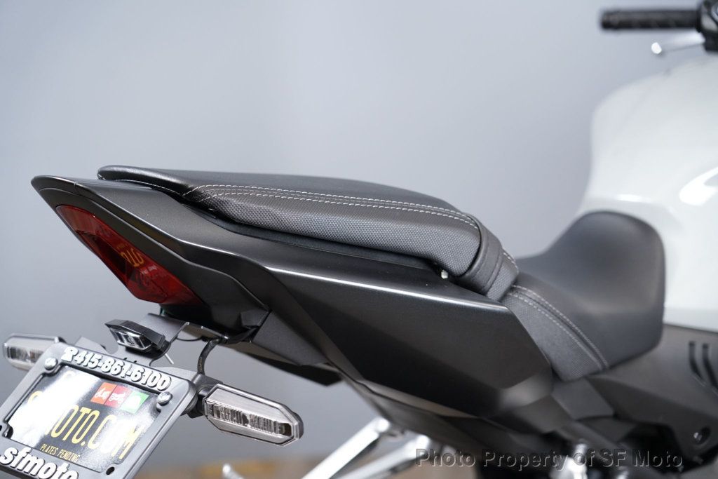 2024 Honda CB650R ABS 1 Owner, 1488 Miles - 23084549 - 42