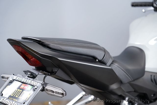2024 Honda CB650R ABS 1 Owner, 1488 Miles - 23084549 - 42