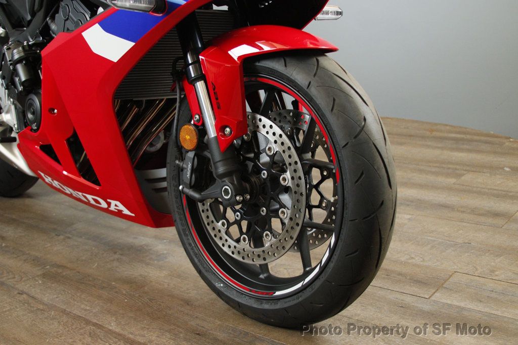 2024 Honda CBR650R E-Clutch Only 116 Miles - 22902263 - 19