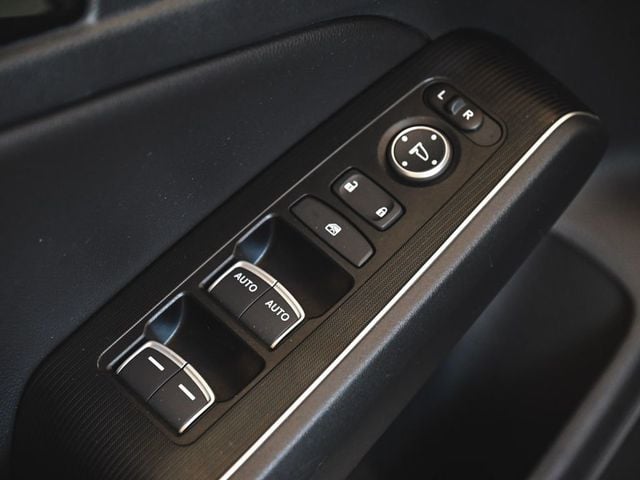 2024 Honda Civic Sport Touring - 23000747 - 7