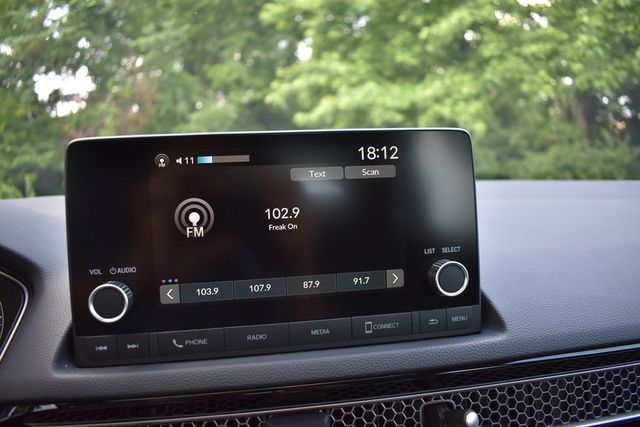 2024 Honda Civic Hatchback EX-L CVT - 22862239 - 9