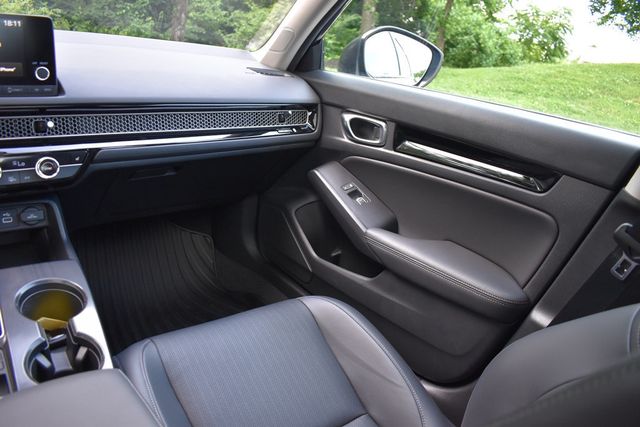 2024 Honda Civic Hatchback EX-L CVT - 22862239 - 16