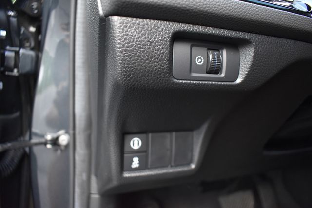 2024 Honda Civic Hatchback EX-L CVT - 22862239 - 17