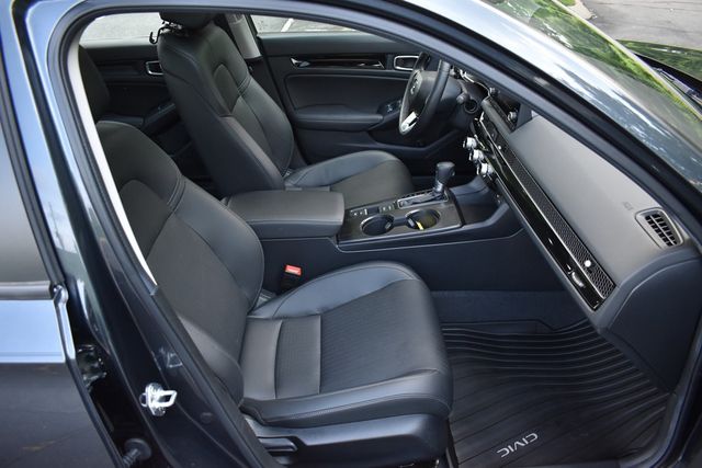 2024 Honda Civic Hatchback EX-L CVT - 22862239 - 24