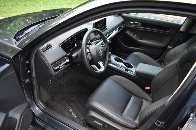 2024 Honda Civic Hatchback EX-L CVT - 22862239 - 26