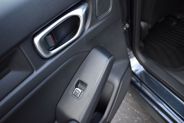 2024 Honda Civic Hatchback EX-L CVT - 22862239 - 34