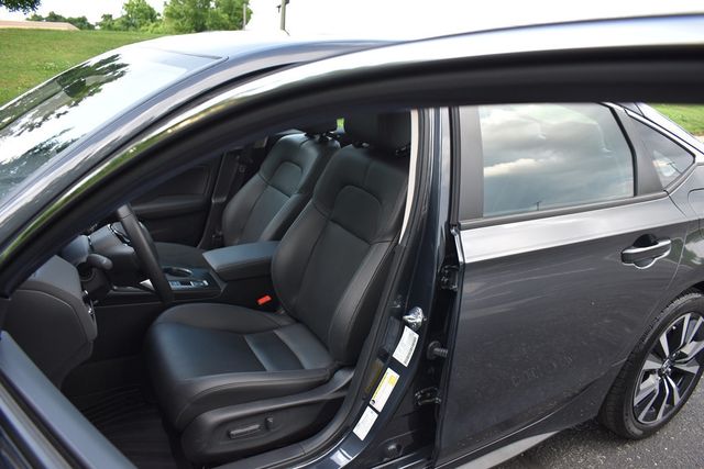 2024 Honda Civic Hatchback EX-L CVT - 22862239 - 3