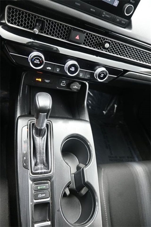 2024 Honda Civic Hatchback LX CVT - 22948939 - 23