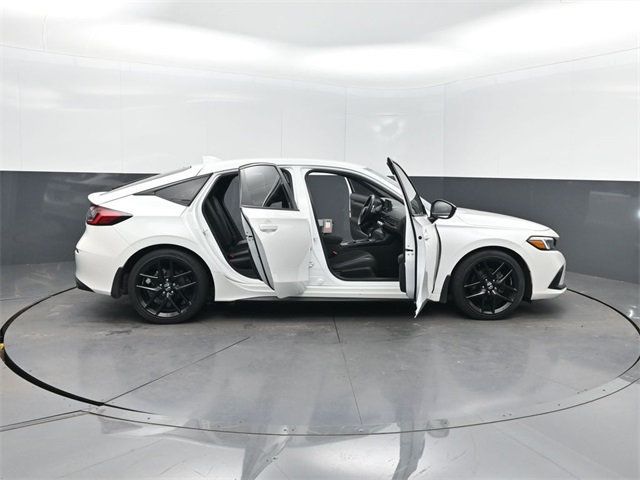 2024 Honda Civic Hatchback Sport photo 32