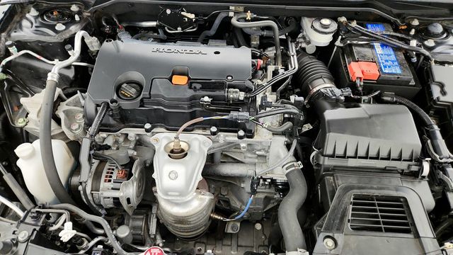 2024 Honda Civic Hatchback Sport CVT - 22945412 - 26