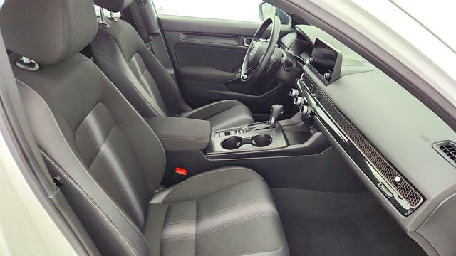 2024 Honda Civic Hatchback Sport CVT - 22961960 - 19