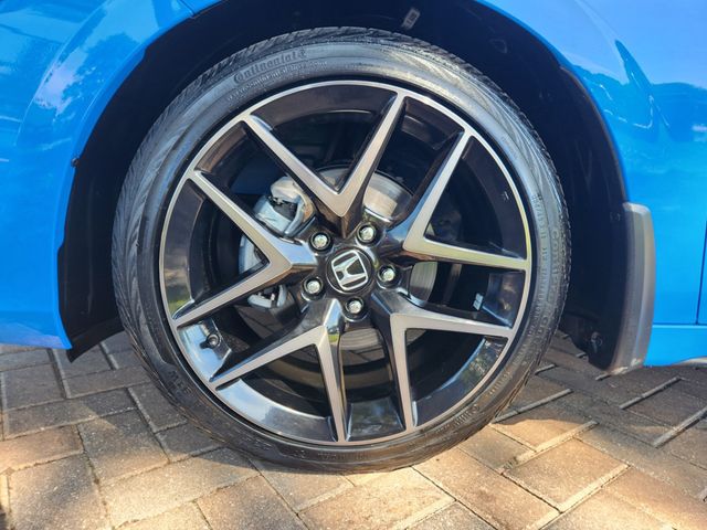 2024 Honda Civic Hatchback Sport Touring CVT - 22885715 - 15