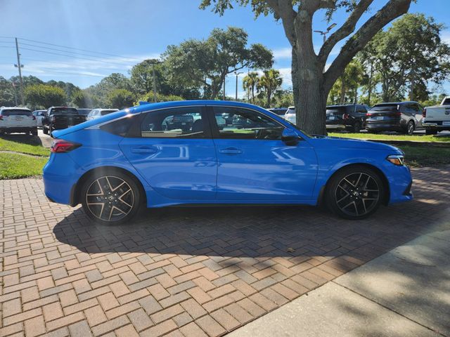 2024 Honda Civic Hatchback Sport Touring CVT - 22885715 - 5