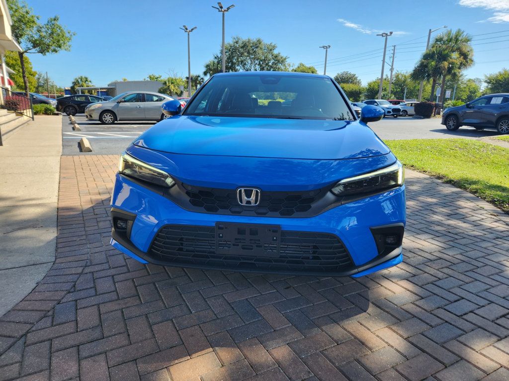 2024 Honda Civic Hatchback Sport Touring photo 8