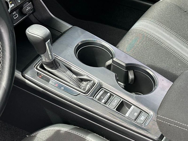 2024 Honda Civic Sedan Sport CVT - 22922920 - 17