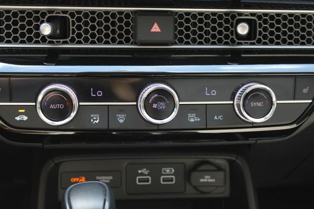 2024 Honda Civic Sedan Touring CVT - 22919028 - 29