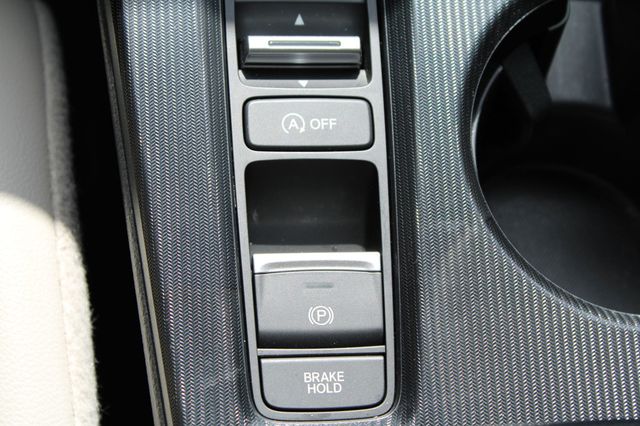 2024 Honda Civic Sedan Touring CVT - 22919028 - 32