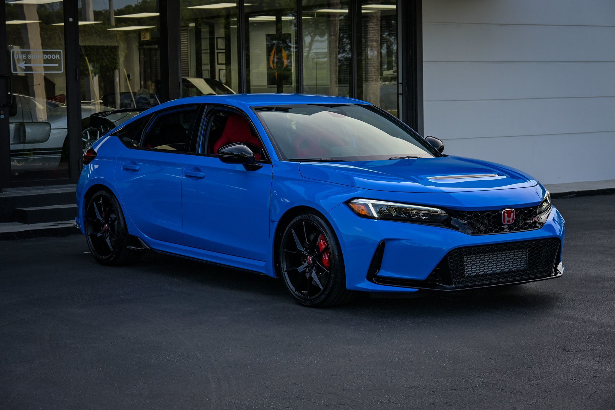 2024 Honda Civic Type R photo 4