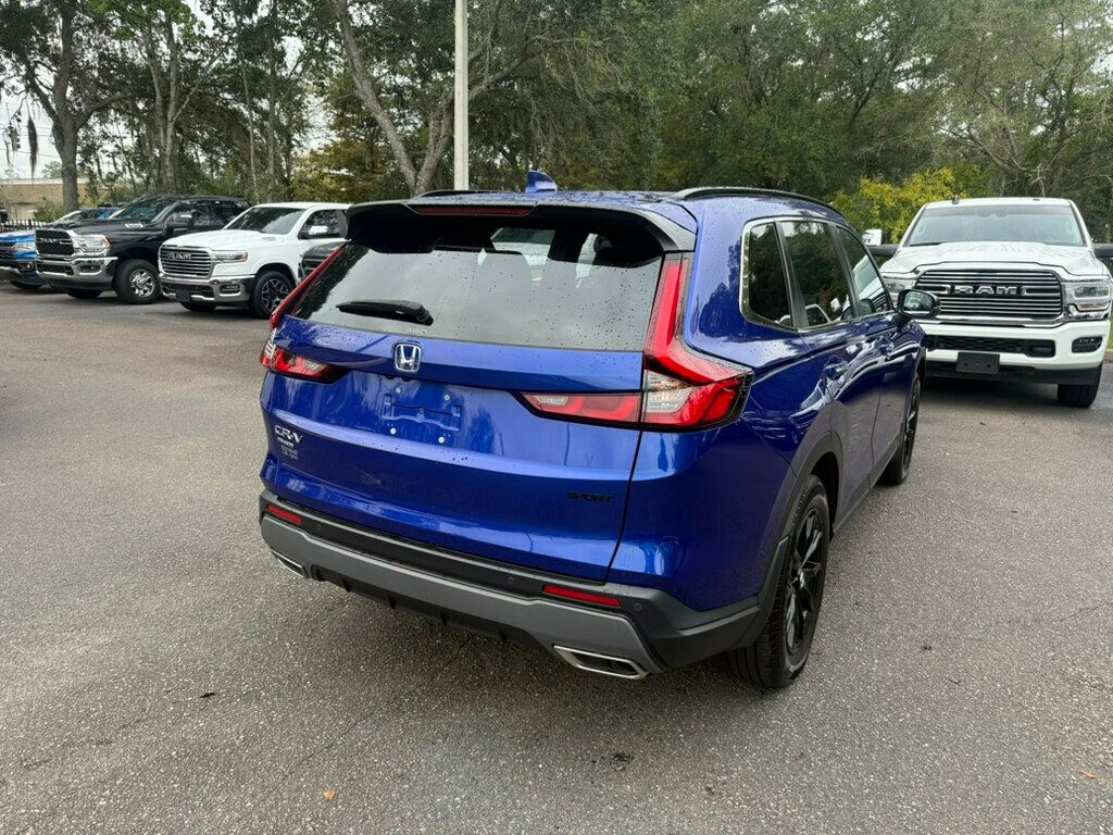 2024 Honda CR-V Hybrid Sport-L photo 10