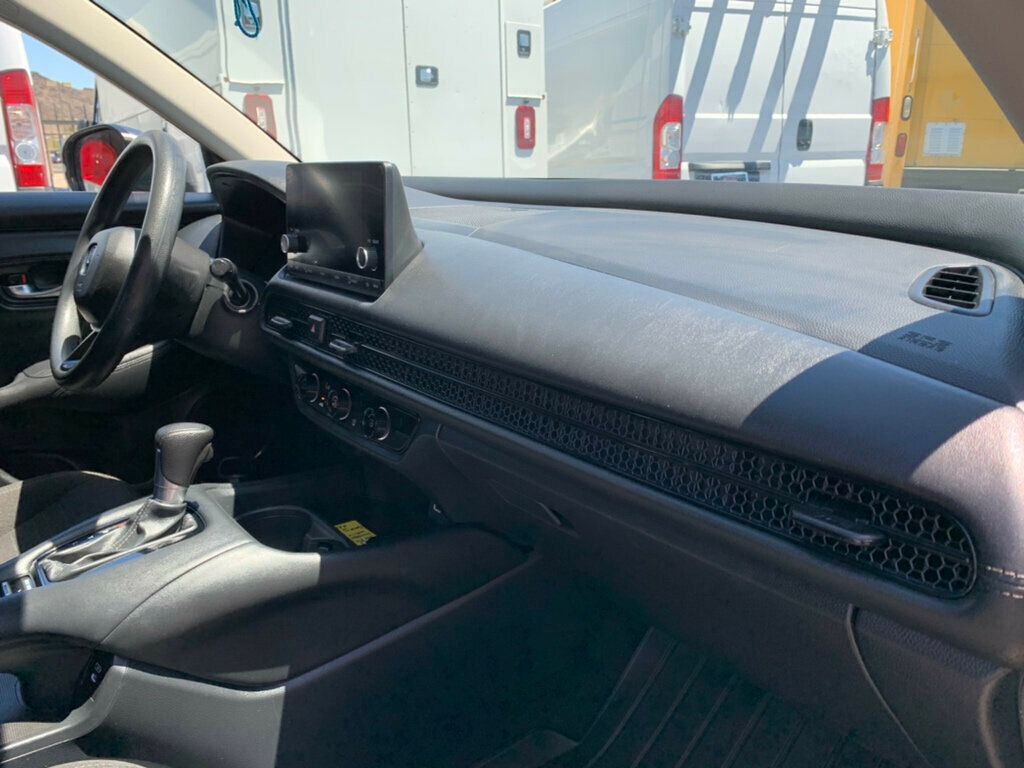 2024 Honda HR-V LX 2WD CVT 1-Owner - 23024471 - 17