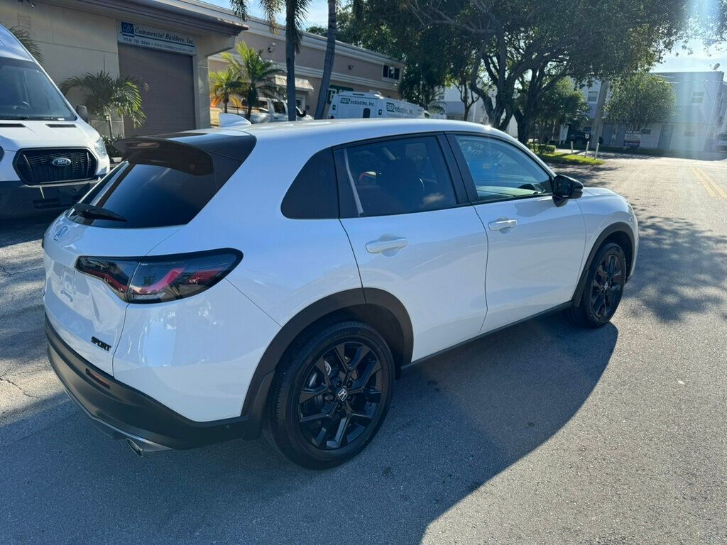 2024 Honda HR-V Sport 2WD CVT w/o BSI - 23015502 - 2