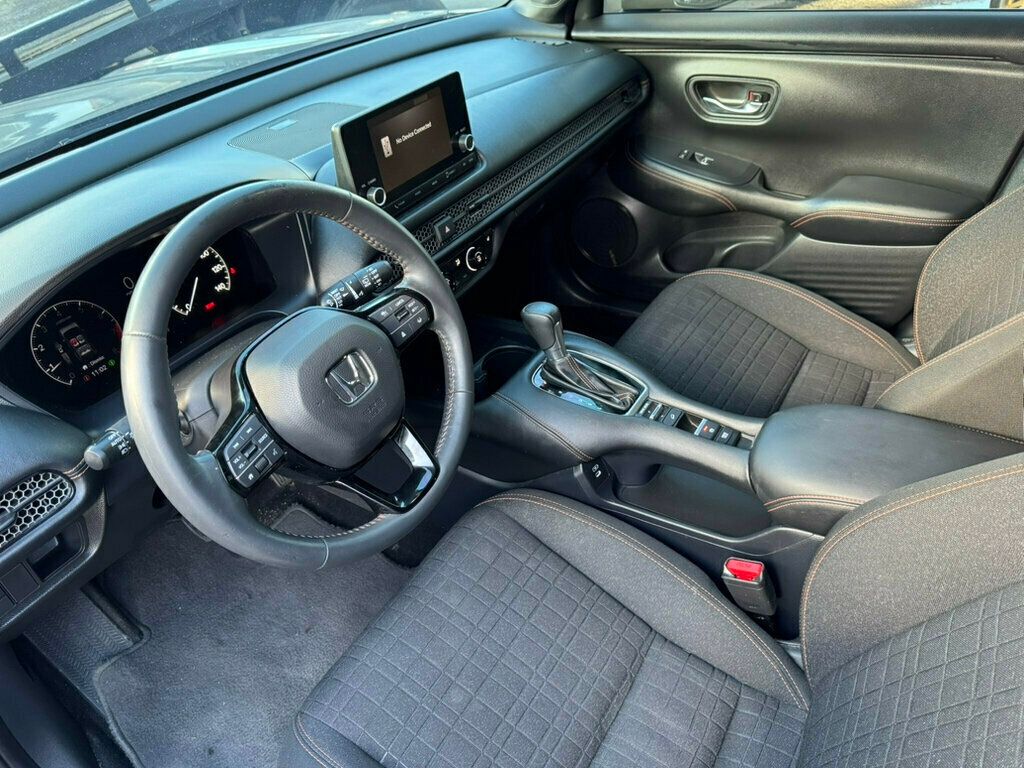 2024 Honda HR-V Sport AWD CVT w/o BSI - 23001599 - 5