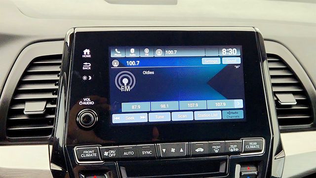 2024 Honda Odyssey EX-L Automatic w/ Leather Seats, Tri-Zone Climate & Pwr Tailgate - 22993989 - 15